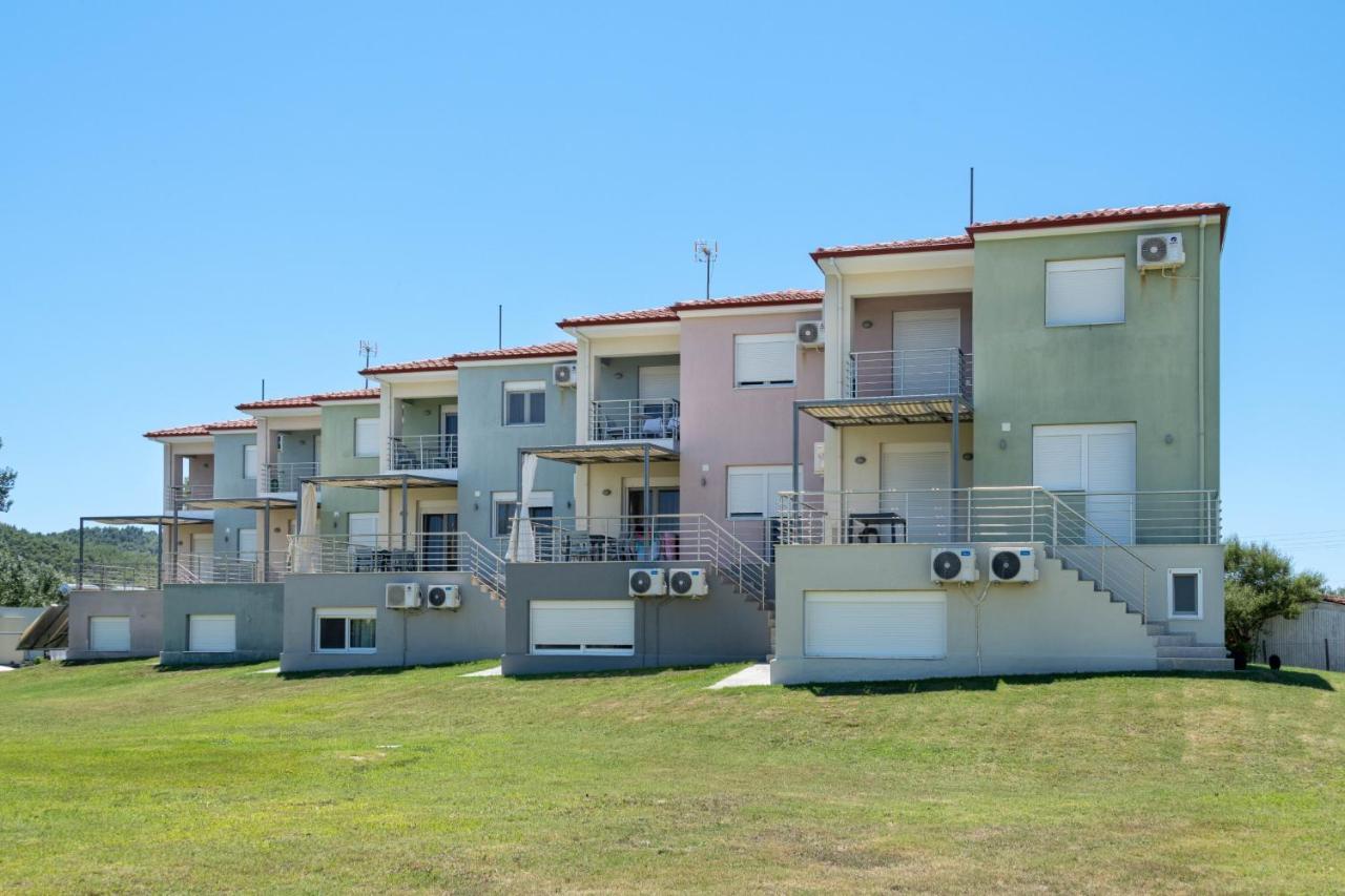 Palm Tree Maisonettes #Feelslikehome Ормос Пангиас Екстериор снимка